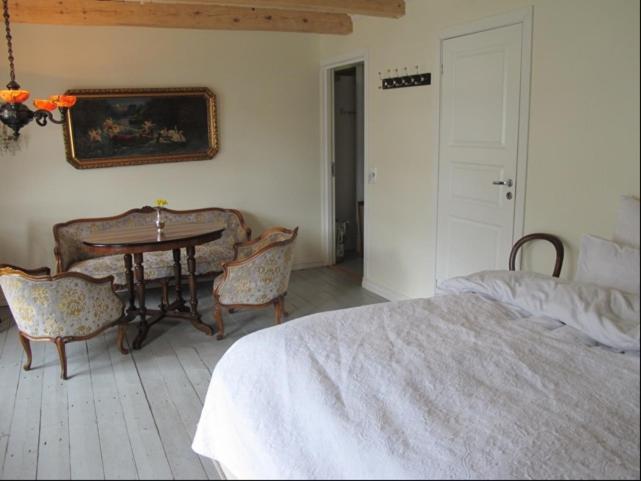 Torvis Hotel Luster Room photo