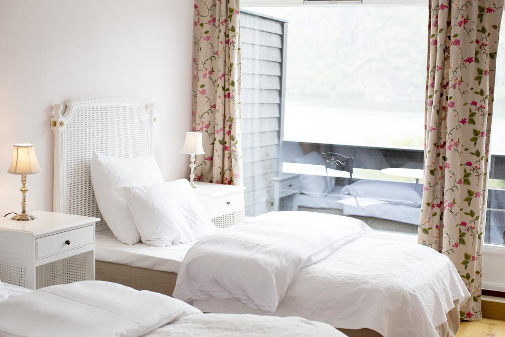 Torvis Hotel Luster Room photo